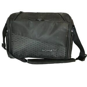Nomatic Messenger Laptop Bag Magnetic Strap Buckles Black Water Resistant 15L